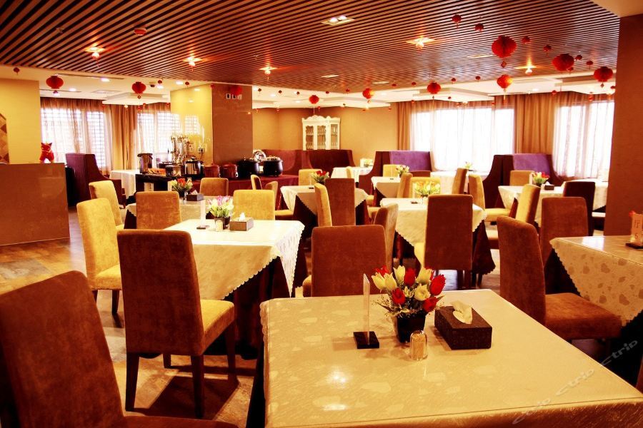 Zhotels Urumqi Buitenkant foto